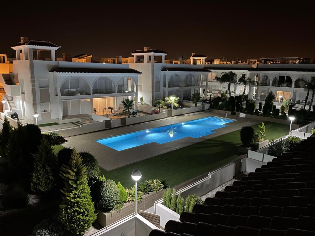 Fortuna Penthouse With Roof Terrace, Ac And Pool Rojales Dış mekan fotoğraf
